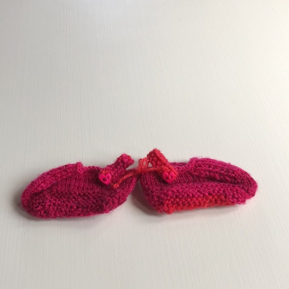 Janie And Jack | Booties + Baby Socks Bundle | 0-3 - Picture 12 of 15